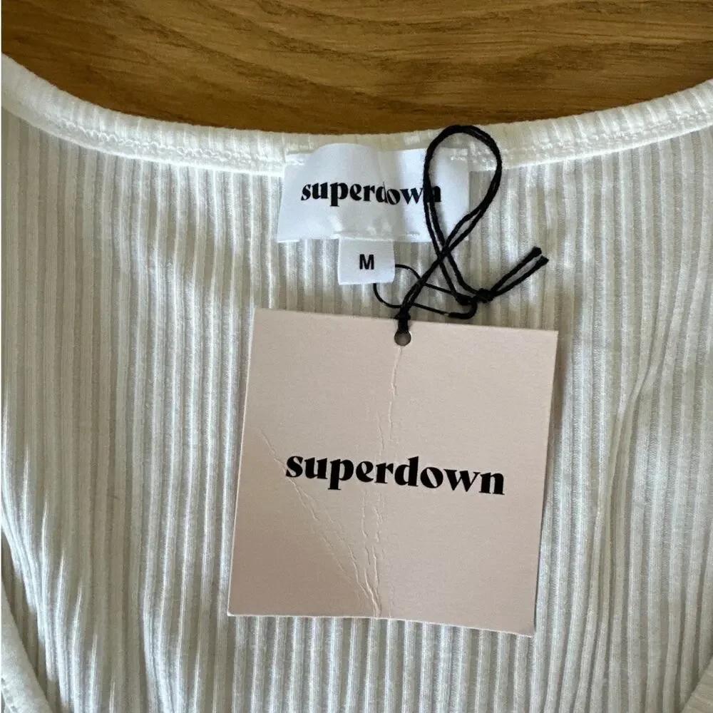 Superdown - Jackie Long Sleeve Ribbed Top in White